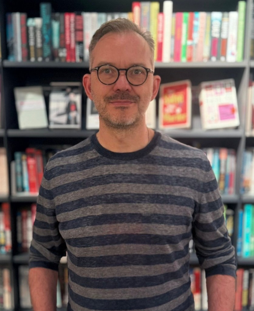 Cliff Hannan in a Book shop